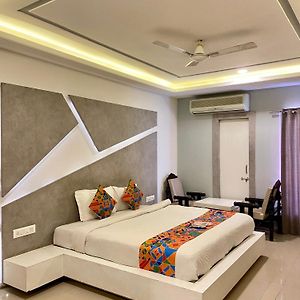 Hotel Damanis